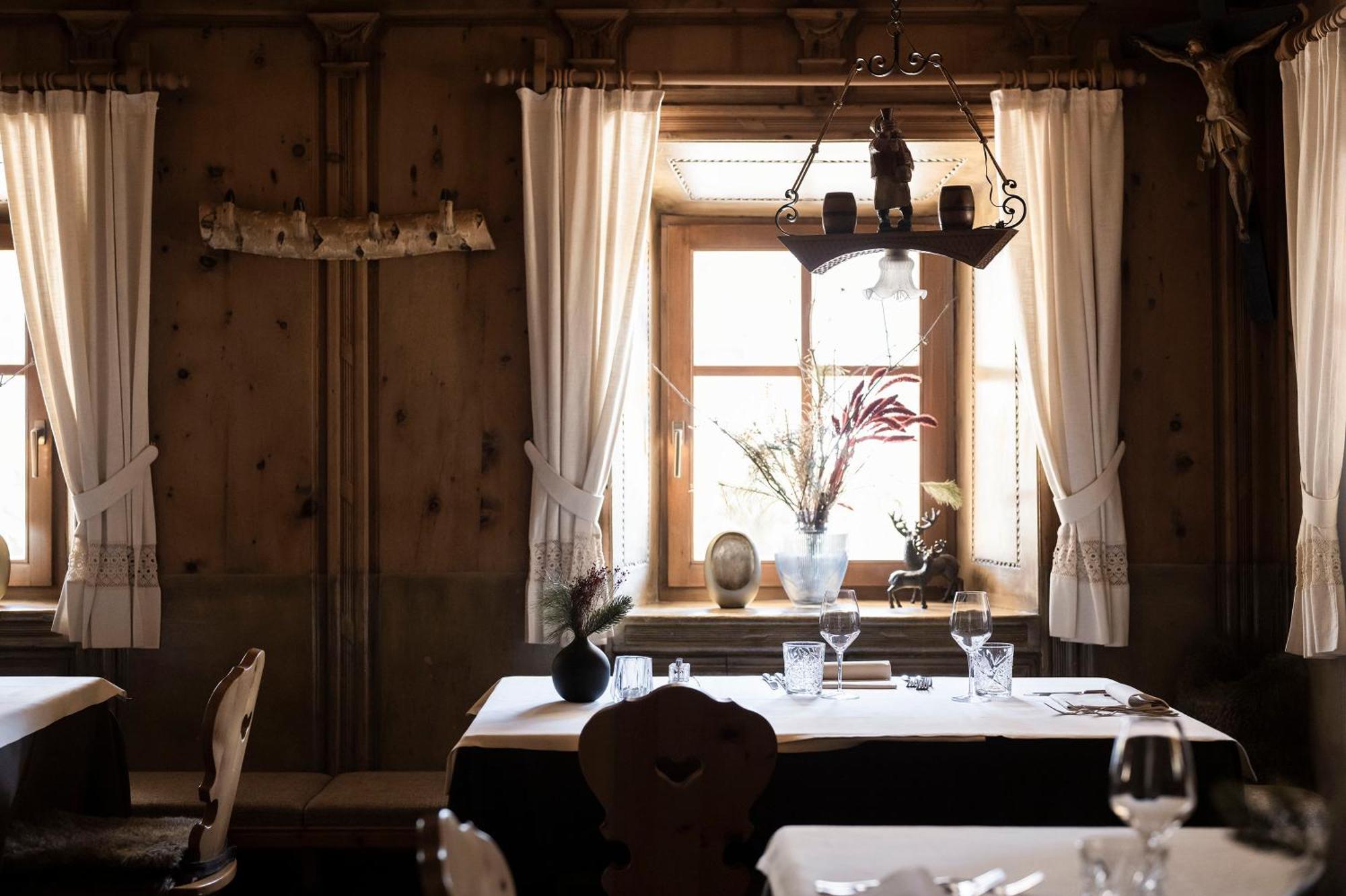 Boutique Hotel Eggele San Candido Esterno foto